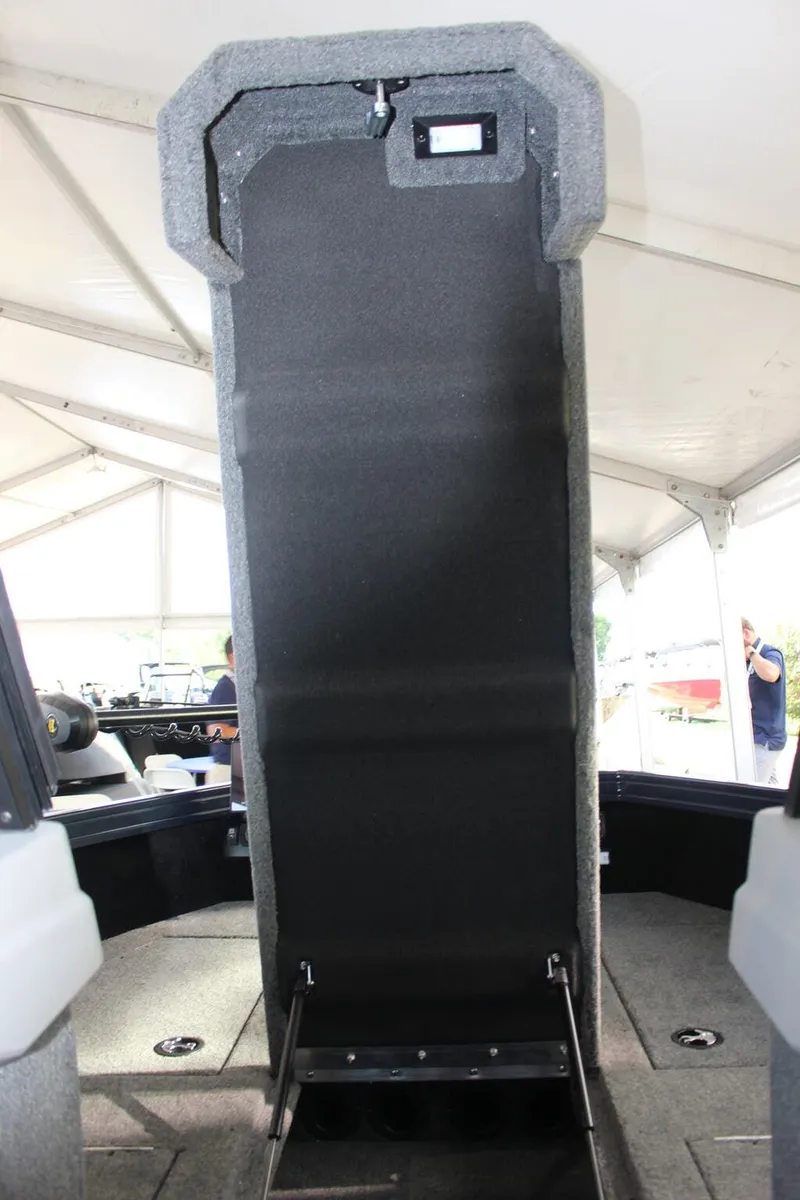 Slide: The Image of Starcraft Mariner 210 XS 2026 - 72