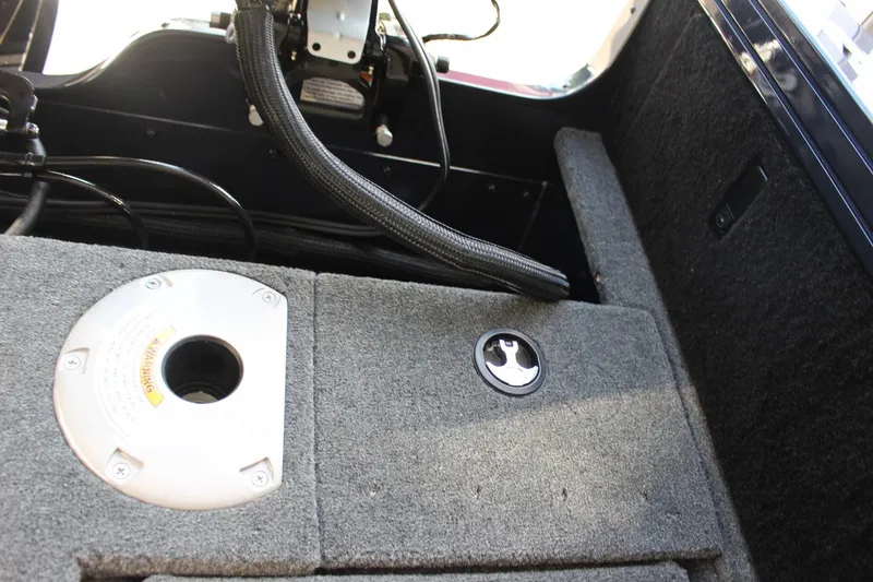 Slide: The Image of Starcraft Mariner 210 XS 2026 - 87