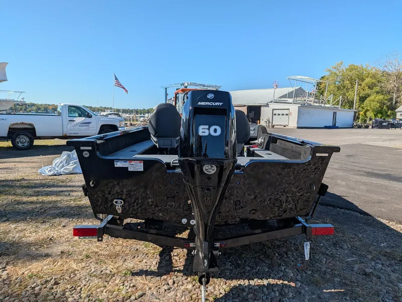 Slide: The Image of Starcraft Starfire 166 SC Midnight Edition 2026 - 3