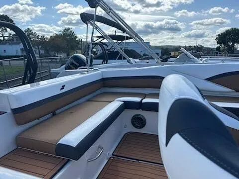 Slide: The Image of Starcraft SVX 211 OB 2024 - 4