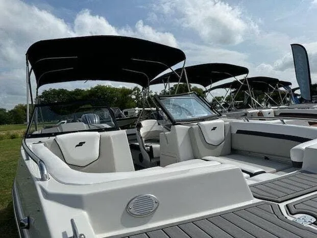 Slide: The Image of Starcraft SVX 210 OB 2024 - 8