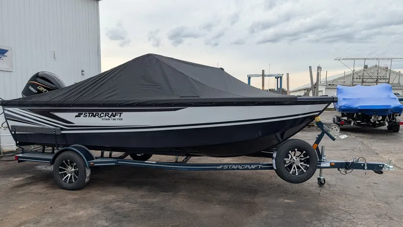 Slide: The Image of Starcraft Titan 190 FXS 2026 - 19