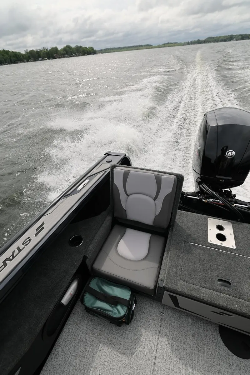 Slide: The Image of Starcraft TITAN 190 FXS 2026 - 9