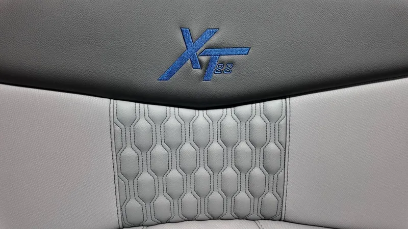 Slide: The Image of MasterCraft XT22 2026 - 12