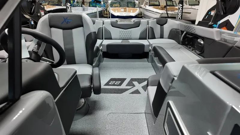 Slide: The Image of MasterCraft XT22 2026 - 17