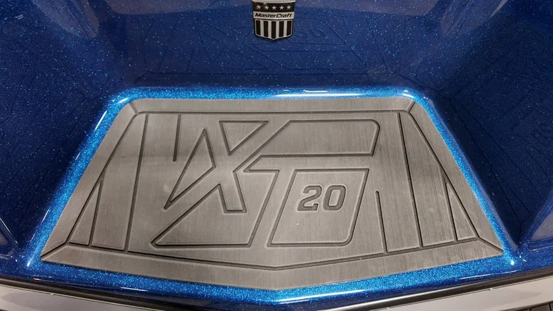 Slide: The Image of MasterCraft XT22 2026 - 47