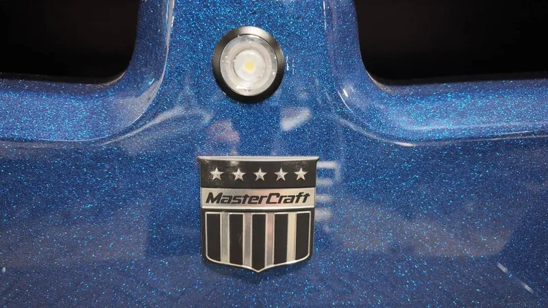 Slide: The Image of MasterCraft XT22 2026 - 49