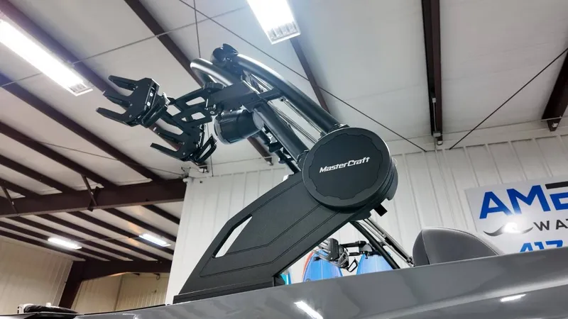 Slide: The Image of MasterCraft XT22 2026 - 59