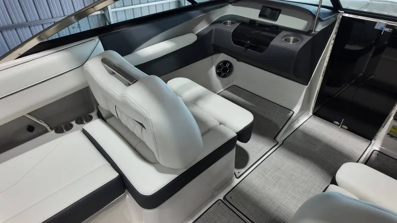 Slide: The Image of Regal LS4 2026 - 34