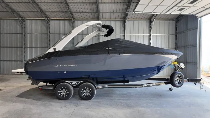 Slide: The Image of Regal LS4 2026 - 60