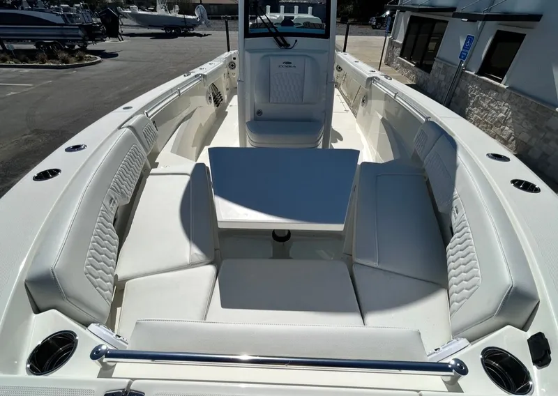 Slide: The Image of Cobia 285CC 2026 - 10