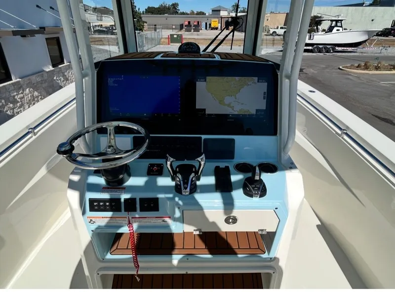 Slide: The Image of Cobia 285CC 2026 - 15