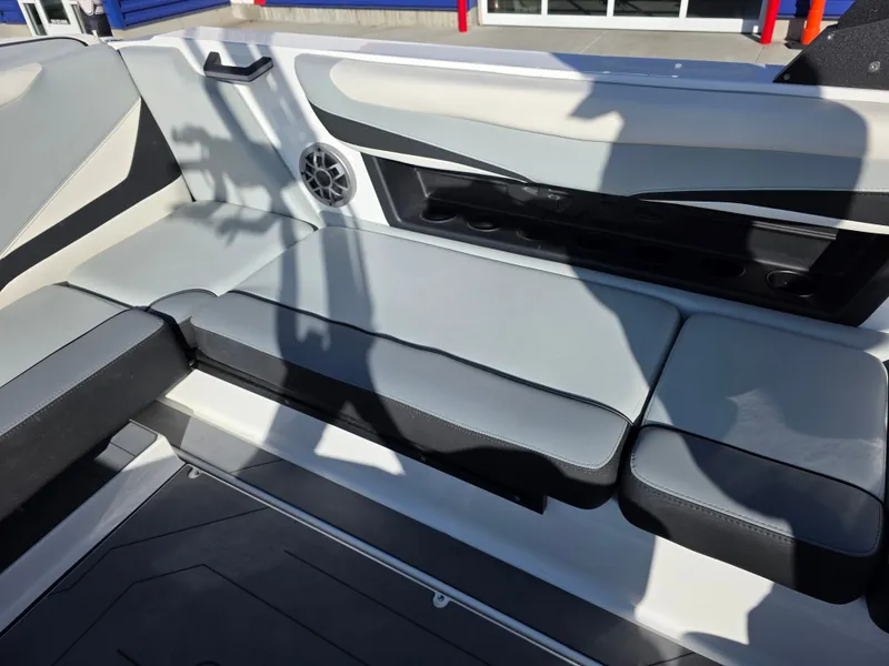 Slide: The Image of Axis Wake Research T23 2022 - 16