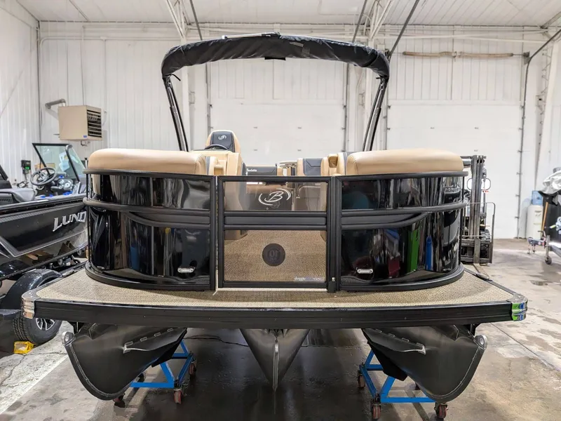 Slide: The Image of Barletta SANZA S22QC/TT 2026 - 13