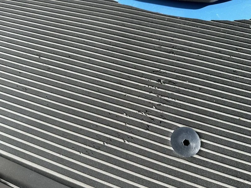 Slide: The Image of Yamaha VX Cruiser® with Audio 2024 - 11