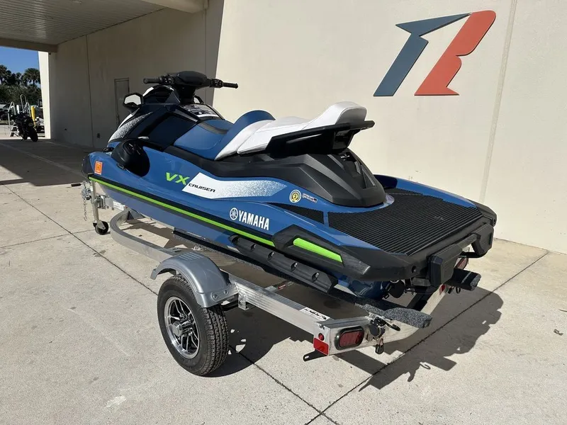 Slide: The Image of Yamaha VX Cruiser® with Audio 2024 - 15