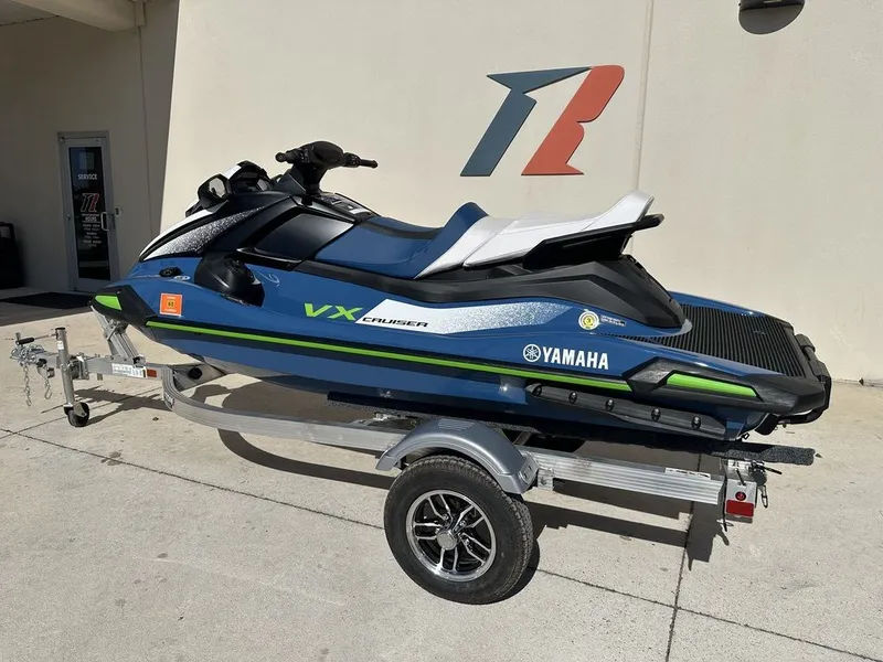 Slide: The Image of Yamaha VX Cruiser® with Audio 2024 - 16