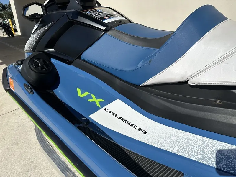 Slide: The Image of Yamaha VX Cruiser® with Audio 2024 - 18