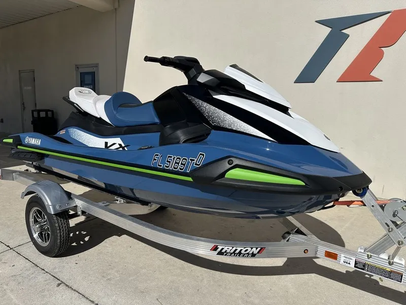 Slide: The Image of Yamaha VX Cruiser® with Audio 2024 - 2