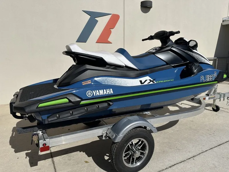 Slide: The Image of Yamaha VX Cruiser® with Audio 2024 - 8