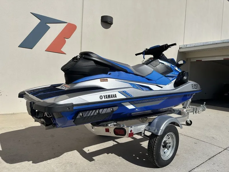 Slide: The Image of Yamaha EX Deluxe 2020 - 11