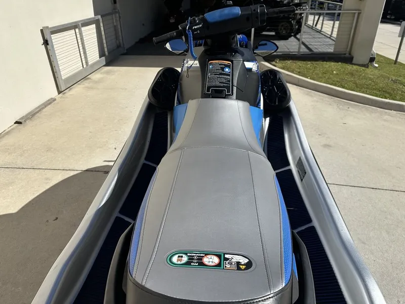 Slide: The Image of Yamaha EX Deluxe 2020 - 14