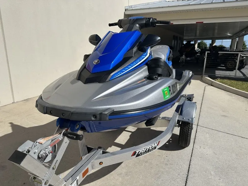 Slide: The Image of Yamaha EX Deluxe 2020 - 4