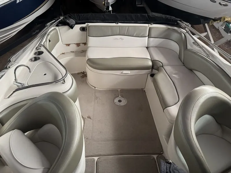 Slide: The Image of Sea Ray 240 Sundeck 2006 - 3
