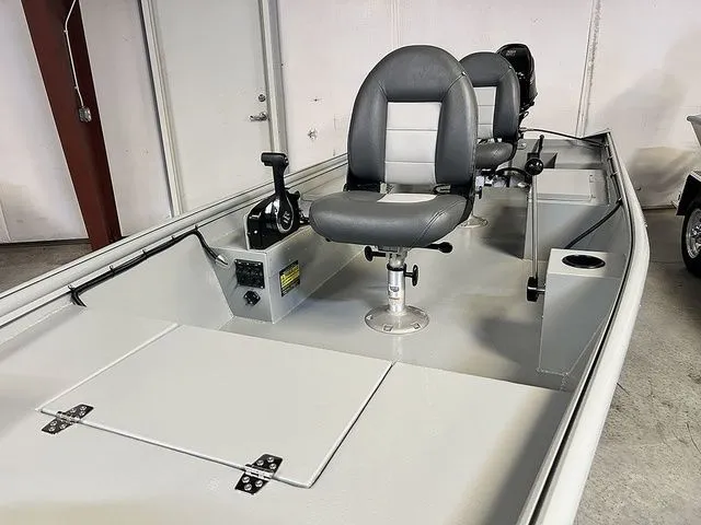 Slide: The Image of Xtreme Boats River Skiff1542ss 2026 - 8