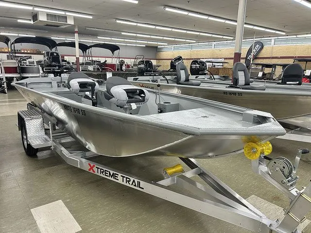 Slide: The Image of Xtreme Boats Brute 1648SS Tunnel 2026 - 3