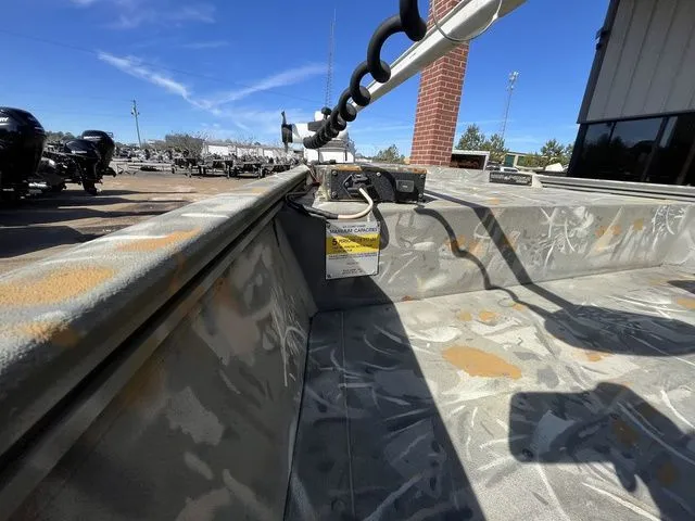 Slide: The Image of War Eagle 961 Blackhawk 2022 - 13