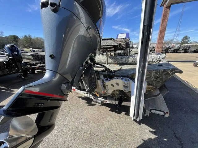 Slide: The Image of War Eagle 961 Blackhawk 2022 - 8