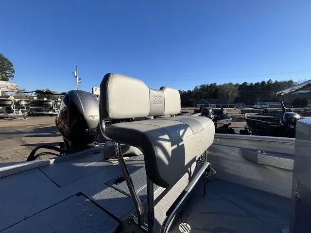 Slide: The Image of Xpress H20B 2023 - 10