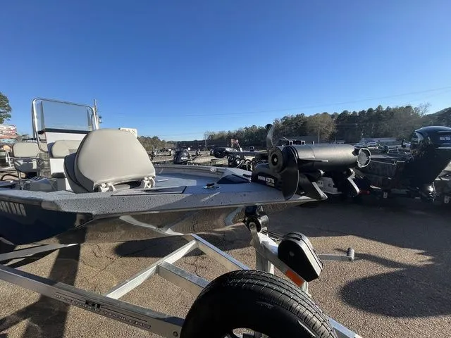 Slide: The Image of Xpress H20B 2023 - 13