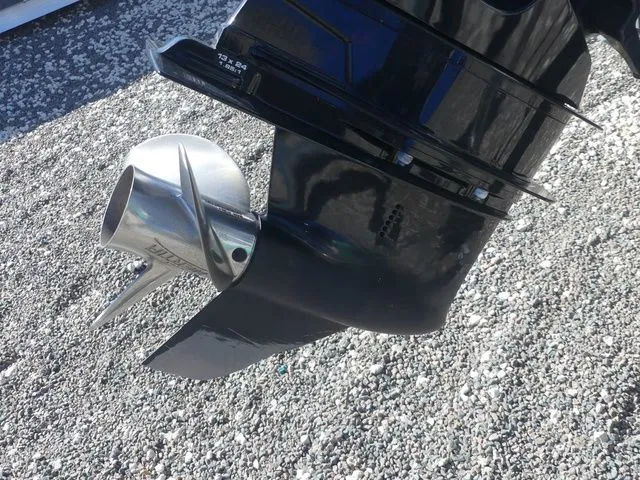 Slide: The Image of Tahoe 2150 CC 2022 - 11