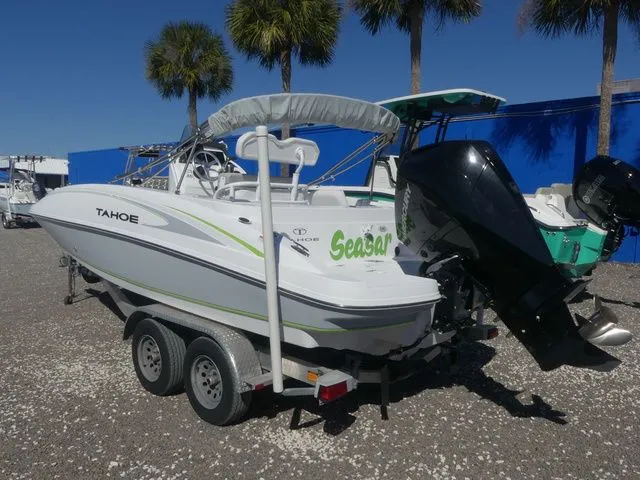 Slide: The Image of Tahoe 2150 CC 2022 - 6