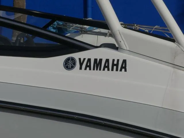 Slide: The Image of Yamaha AR195 2024 - 7