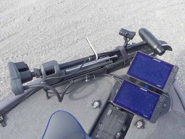 Slide: The Image of Falcon Boats F205 2023 - 11