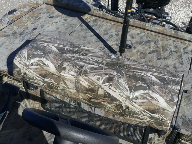 Slide: The Image of Ranger RB200 2022 - 14