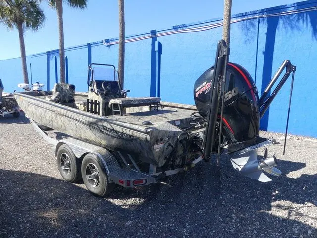 Slide: The Image of Ranger RB200 2022 - 6