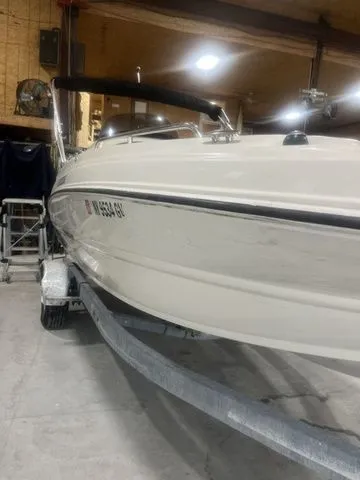 Slide: The Image of Stingray 192 SC 2016 - 5