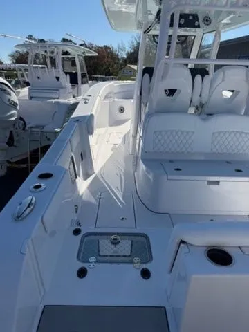 Slide: The Image of Sportsman Heritage 321 Center Console 2026 - 3