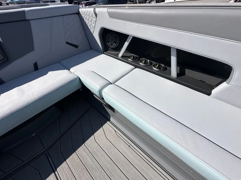 Slide: The Image of Nautique GS24 2026 - 13