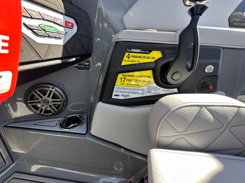 Slide: The Image of Nautique GS24 2026 - 34