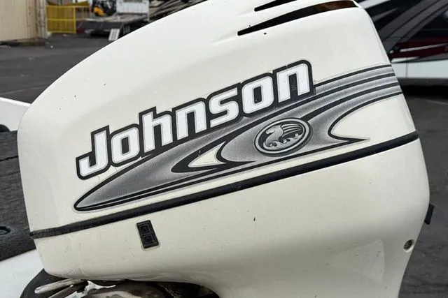 Slide: The Image of JAVALIN VENOM 2001 - 12