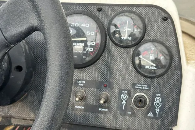 Slide: The Image of JAVALIN VENOM 2001 - 19