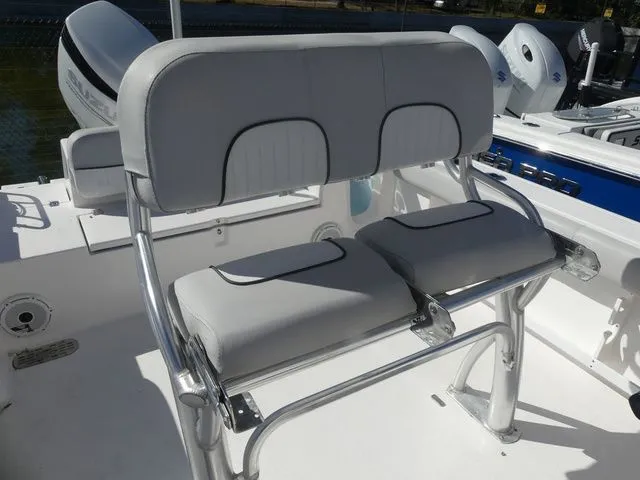 Slide: The Image of Sea Fox 248 Commander 2019 - 11