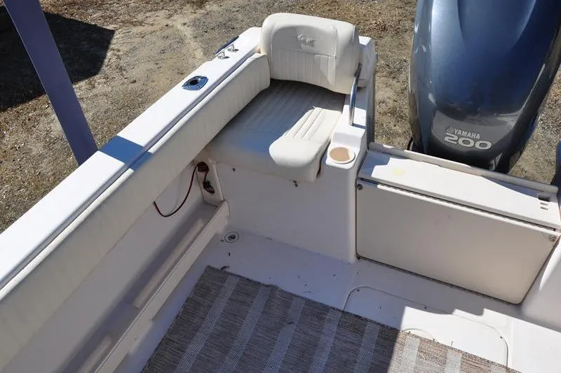 Slide: The Image of 2007 Grady-White Seafarer 226 boat interior with Yamaha 200 engine. - 13