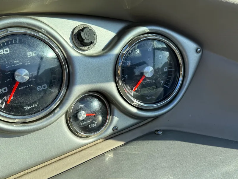 Slide: The Image of Dashboard of a 2013 Hurricane 217 SunDeck OB boat. - 10