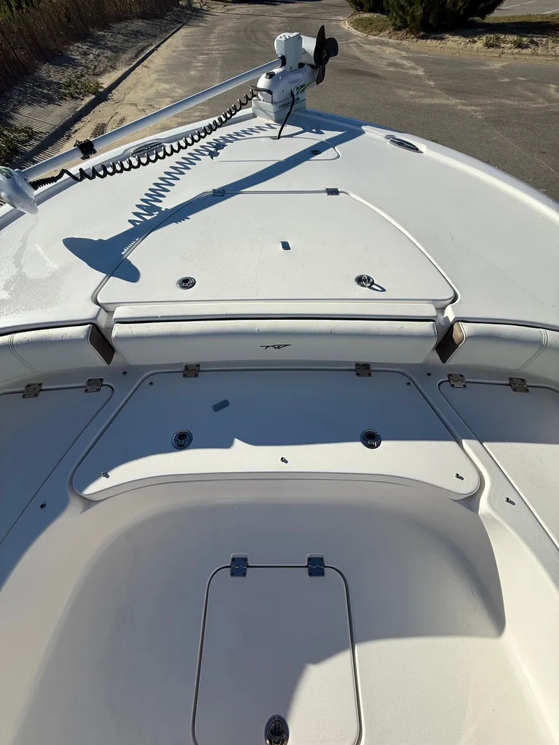 Slide: The Image of Deck of 2024 Tidewater 2500 Carolina Bay Custom boat. - 7